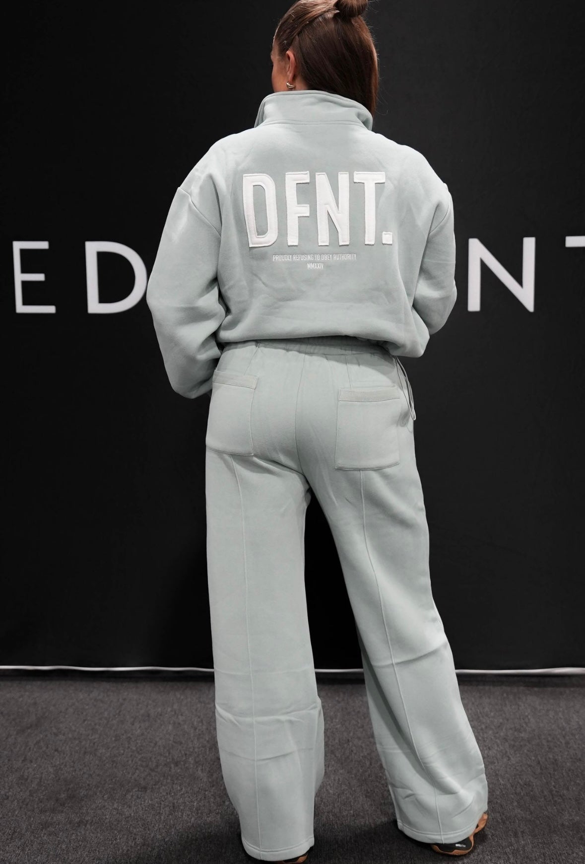 DFNT. - Eternity 1/4 Zip